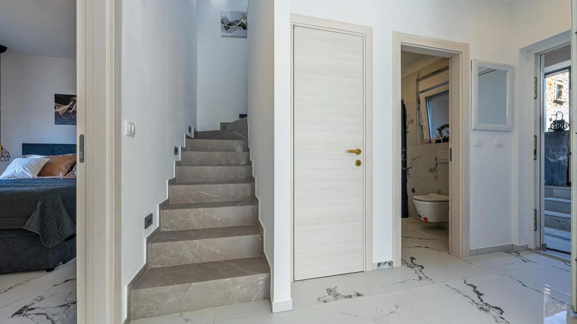 Villa Filip 0*, Galizana Croatia