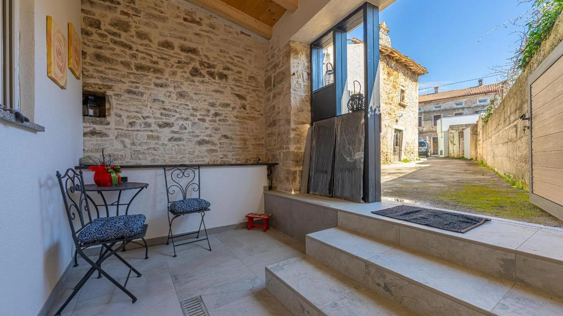 Villa Filip Galizana 0*,  Croatia